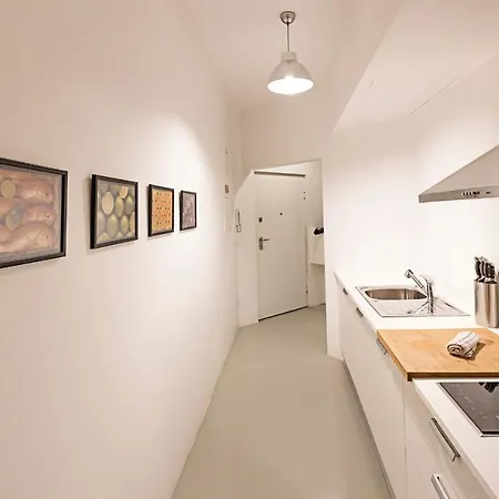 Rosario 75 By Lovelystay Apartment